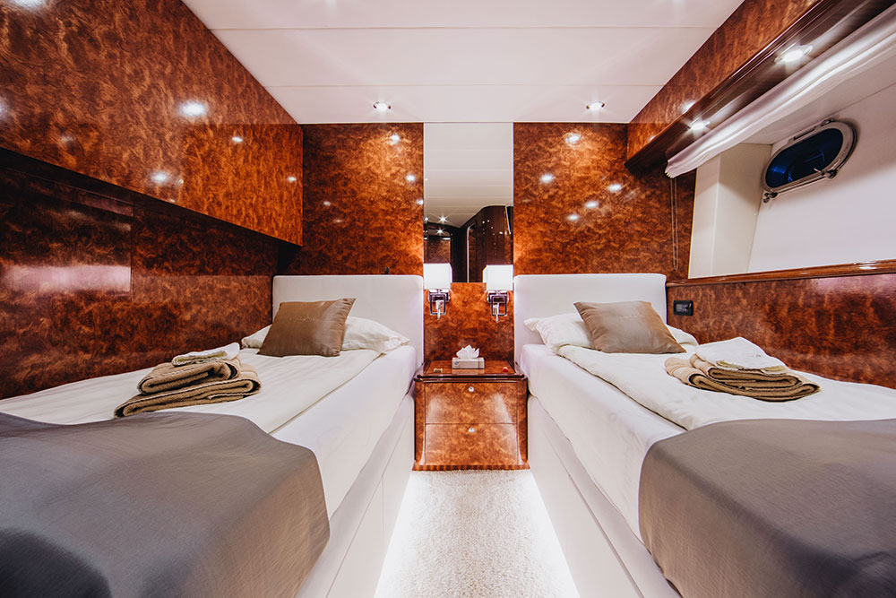 Yacht-Lady-Lona-Innen-4