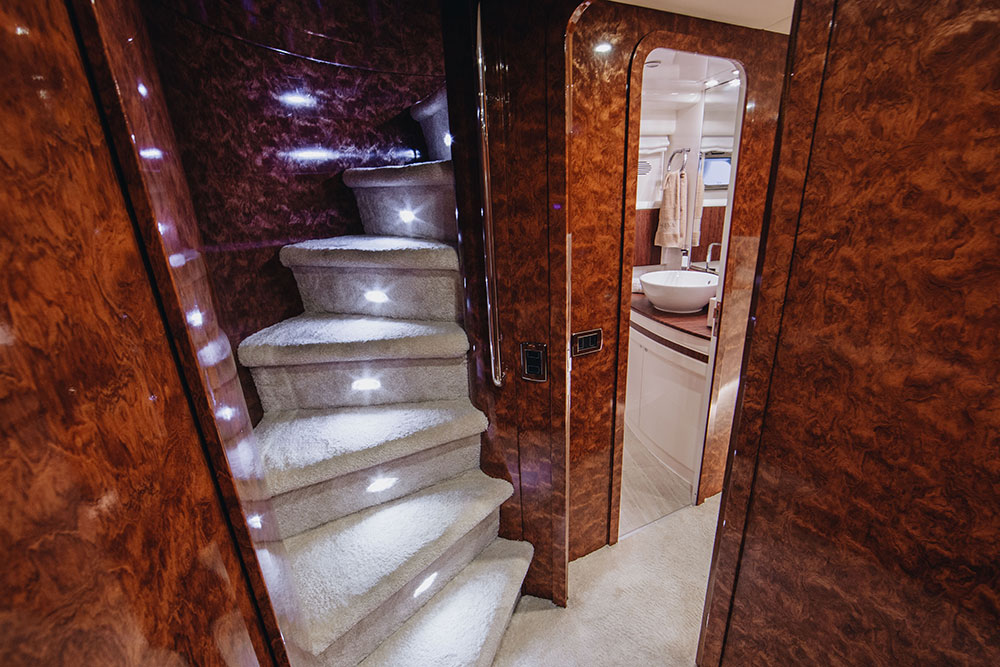 Yacht-Lady-Lona-Innen-5